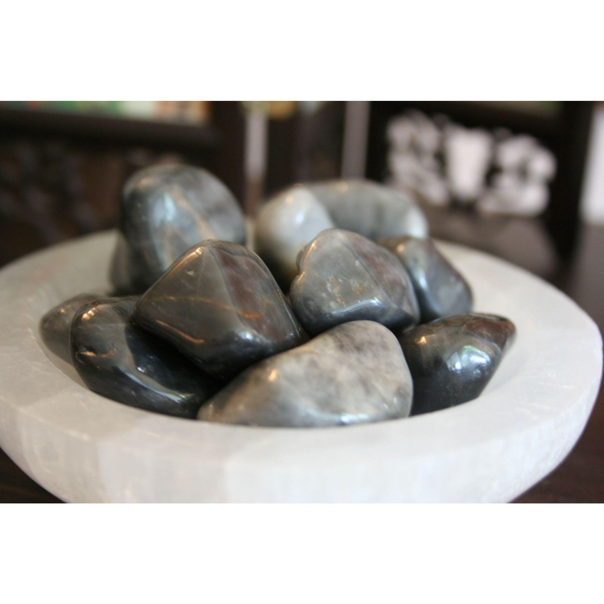Cat's Eye Tumbled Stone Natural